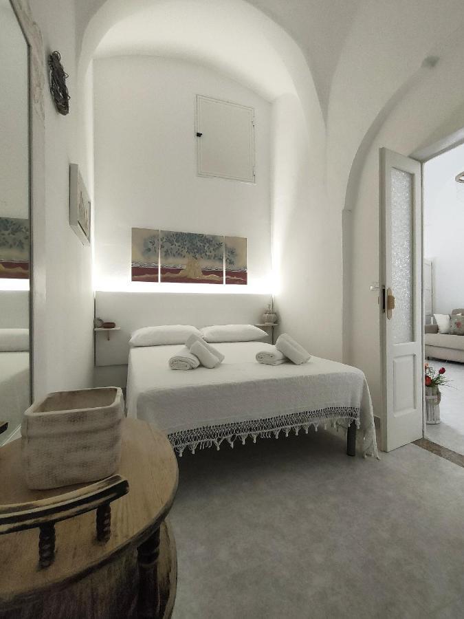 Colori D'Artista Apartment Остуни Екстериор снимка